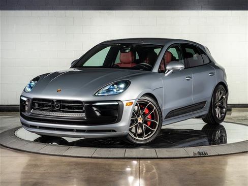 Certified 2026 Porsche Macan GTS AWD/4WD image 1