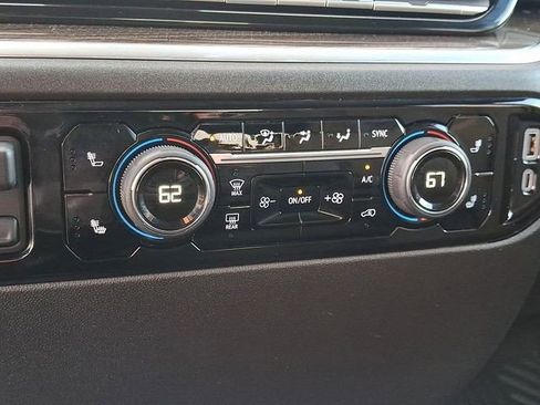 Certified 2025 Chevrolet Silverado 2500 LT w/ Convenience Package image 14