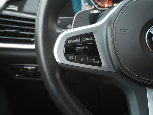Used 2023 BMW X5 xDrive40i w/ M Sport Package AWD/4WD image 15