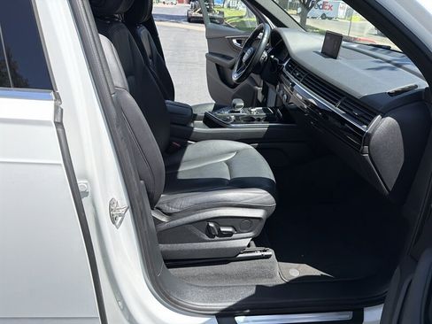 Used 2017 Audi Q7 2.0T Premium AWD/4WD image 35