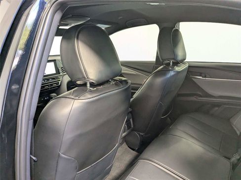 Used 2025 Toyota Camry SE w/ Convenience Package FWD image 36