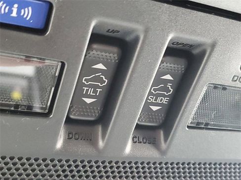 New 2026 Subaru Outback Limited image 38