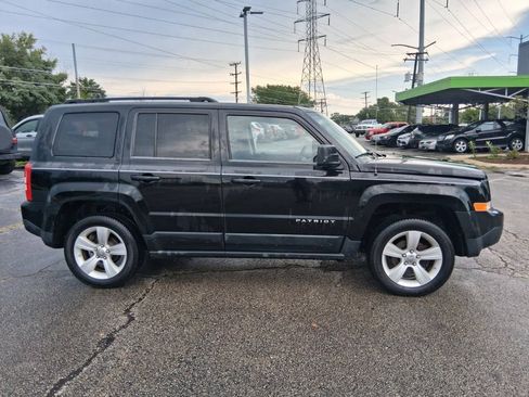 Used 2012 Jeep Patriot Latitude AWD/4WD image 4