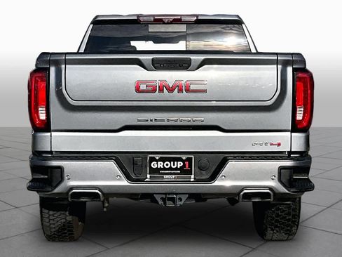 Used 2021 GMC Sierra 1500 AT4 w/ AT4 Premium Package AWD/4WD image 5