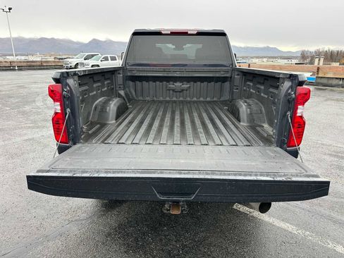 Used 2024 Chevrolet Silverado 2500 LT image 14