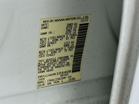 Used 2023 Nissan Titan SV w/ SV Convenience Package image 38