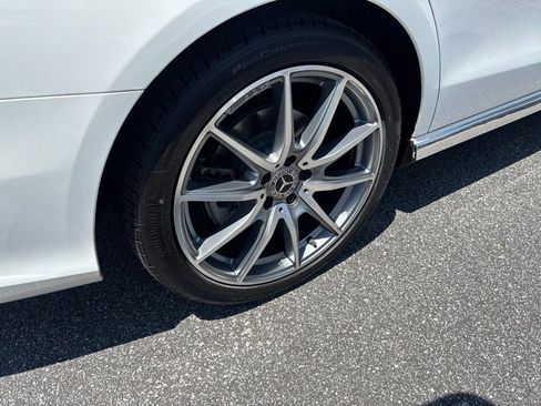 Used 2022 Mercedes-Benz E 350 Sedan image 7