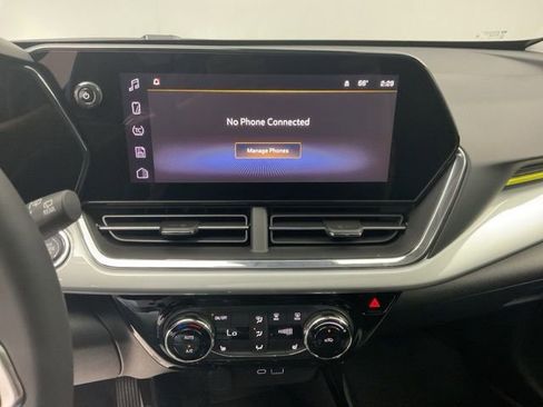 New 2026 Chevrolet Trax LT image 15