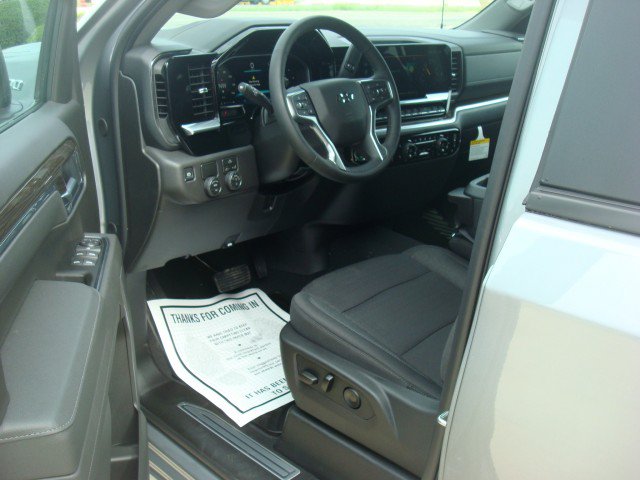 New 2026 Chevrolet Silverado 1500 RST RWD image 13