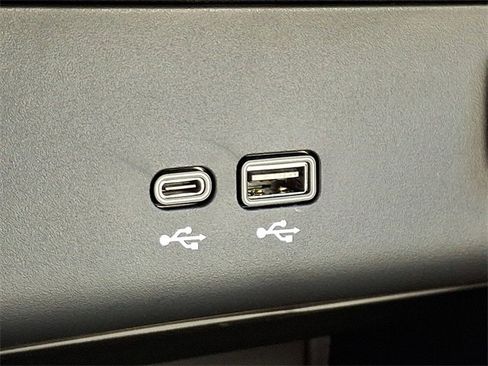 New 2026 Buick Encore GX Sport Touring w/ Advanced Technology Package image 16