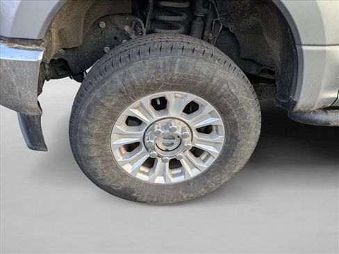 Used 2020 Ford F350 XLT w/ XLT Value Package image 10