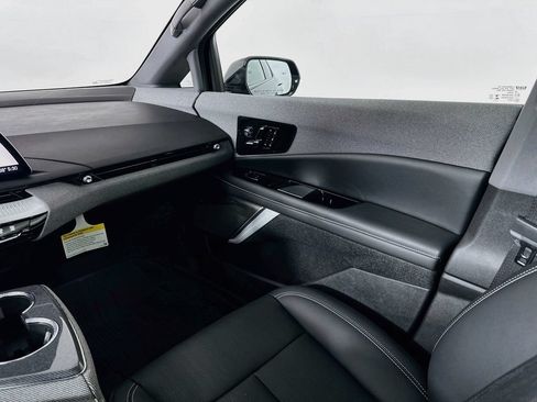 Used 2026 Cadillac Optiq Sport 2 w/ LPO, Floor Liner Package AWD/4WD image 28