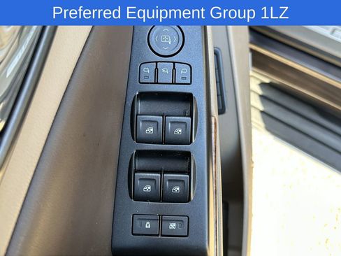 Used 2017 Chevrolet Tahoe Premier image 13