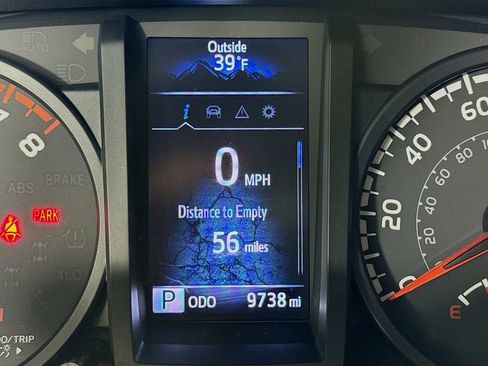 Used 2023 Toyota Tacoma SR image 13