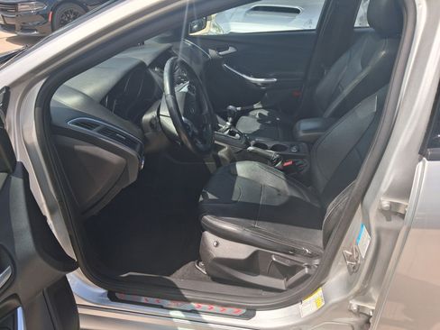 Used 2014 Ford Focus ST FWD image 4