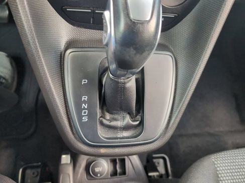 Used 2018 Ford Transit Connect XL FWD image 14
