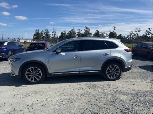 Used 2018 MAZDA CX-9 Signature image 3