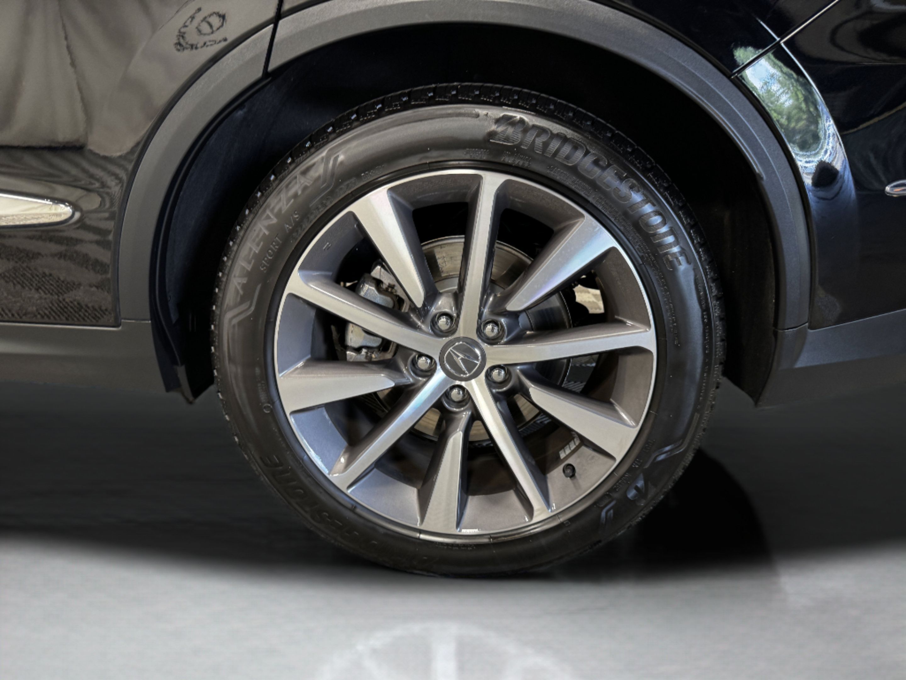 Certified 2026 Acura MDX w/ Technology Package FWD image 52