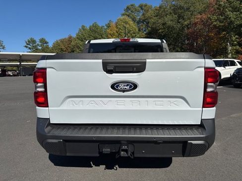 New 2025 Ford Maverick Lariat image 4