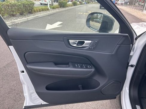 Certified 2025 Volvo XC60 B5 Plus image 16