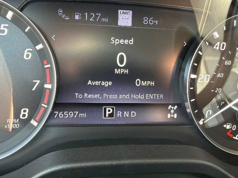 Used 2020 Nissan Titan SV w/ SV Convenience Package AWD/4WD image 22