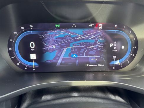 Certified 2023 Volvo XC60 B5 Plus w/ Climate Package image 20