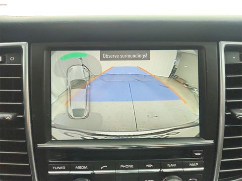 Used 2015 Porsche Panamera GTS image 17