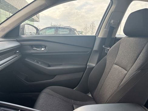 Used 2024 Honda Accord EX image 13