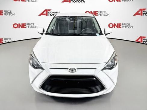 Certified 2017 Toyota Yaris iA FWD image 3