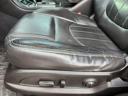 Used 2016 Chevrolet Traverse LTZ image 25