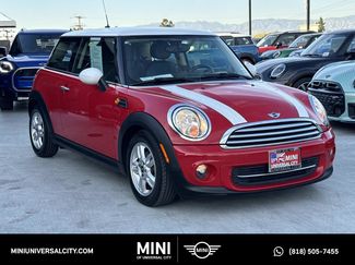 Used 2013 MINI Cooper Hardtop video 1