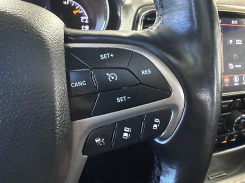 Used 2020 Jeep Grand Cherokee High Altitude image 25