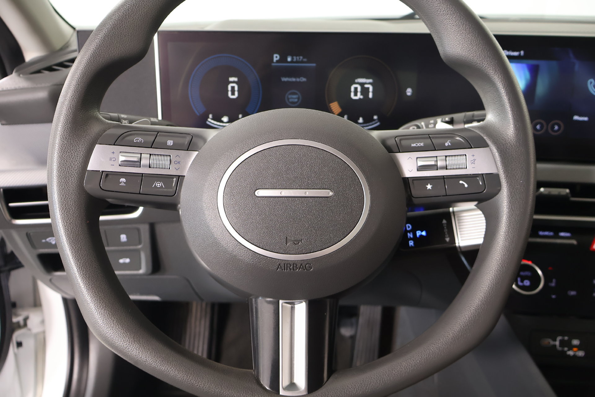 Used 2024 Hyundai Sonata SEL FWD image 3
