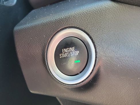 Used 2019 GMC Terrain SLT w/ Preferred Package image 39