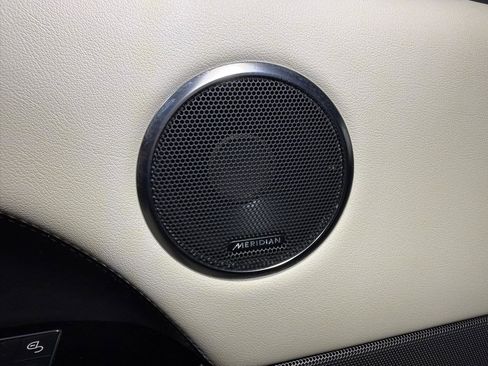 Used 2020 Land Rover Range Rover Sport HSE image 13