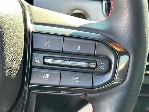 Certified 2026 GMC Canyon AT4X AWD/4WD image 27
