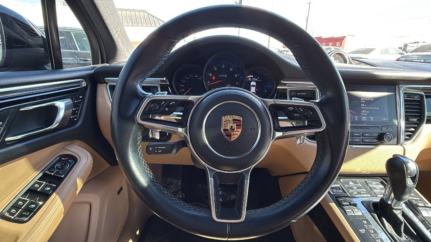 Used 2018 Porsche Macan GTS AWD/4WD image 20