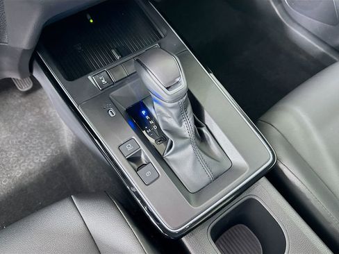 Certified 2026 Toyota Corolla Cross XLE w/ Convenience Package image 17