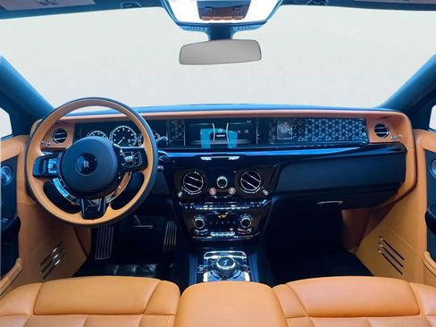 Used 2024 Rolls-Royce Phantom Sedan w/ The Phantom Package image 30