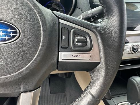 Used 2017 Subaru Outback 2.5i Limited w/ Popular Package #5 image 28