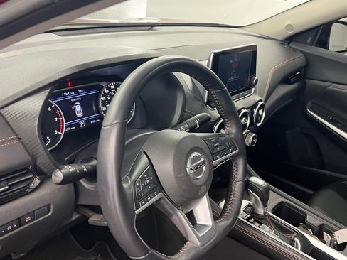 Used 2020 Nissan Sentra SR w/ Premium Package image 7