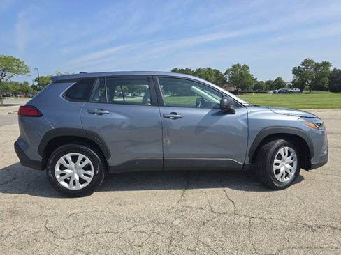 Used 2024 Toyota Corolla Cross L AWD/4WD image 16