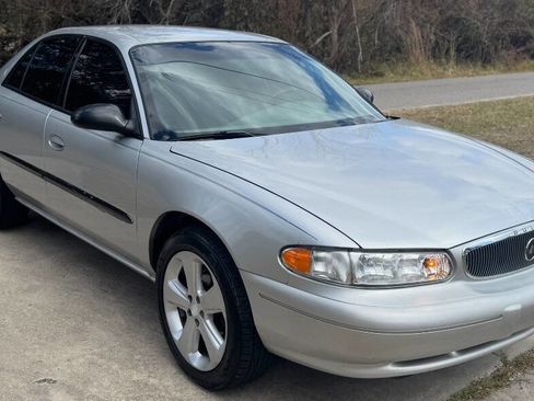 Used 2003 Buick Century Custom image 3