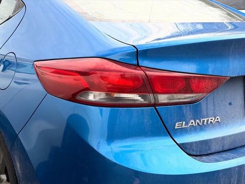 Used 2018 Hyundai Elantra Value Edition image 19