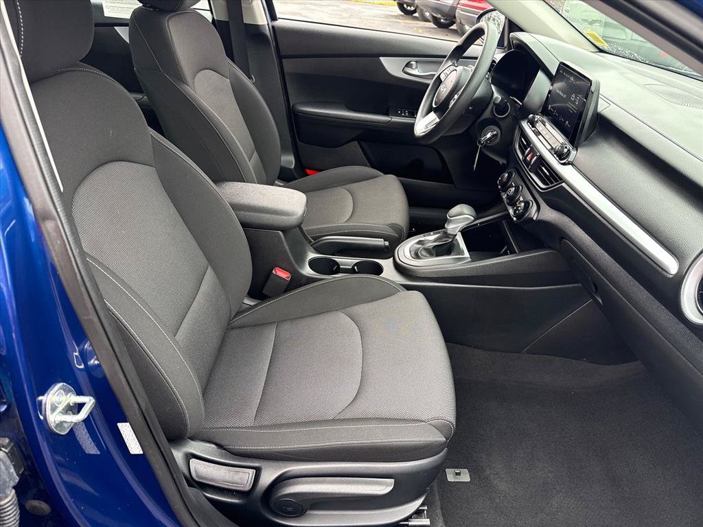 Certified 2024 Kia Forte LXS w/ LXS Technology Package FWD image 24
