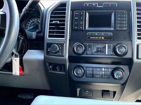 Used 2020 Ford F350 XL AWD/4WD image 30