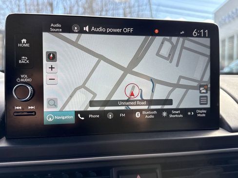 Used 2025 Honda Pilot Elite image 14