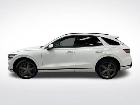 Used 2024 Genesis GV70 2.5T Sport Prestige w/ Sport Prestige Package image 14