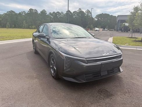 Used 2025 Kia K4 FWD image 12