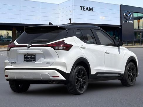 Used 2024 Nissan Kicks SR FWD image 4